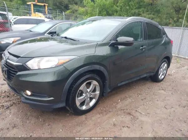 3CZRU6H70HM713516 2017 HONDA HR-V - Image 2