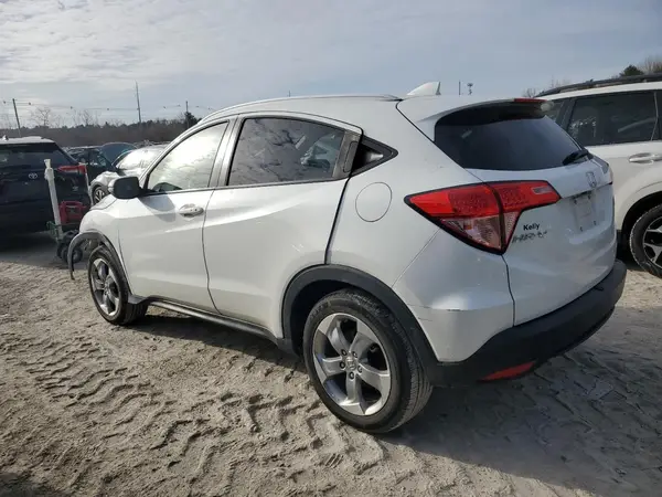 3CZRU6H70HM727562 2017 HONDA HR-V - Image 2