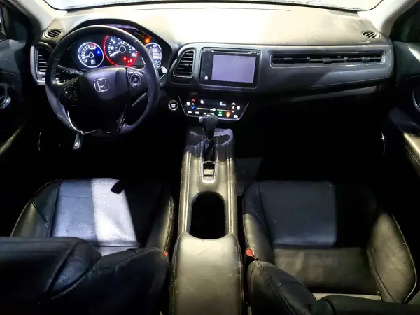 3CZRU6H70HM729425 2017 HONDA HR-V - Image 8