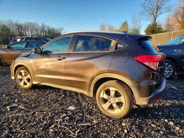 3CZRU6H70HM729523 2017 HONDA HR-V - Image 2