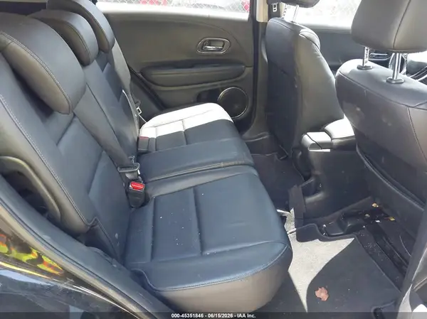 3CZRU6H70JM702229 2018 HONDA HR-V - Image 8