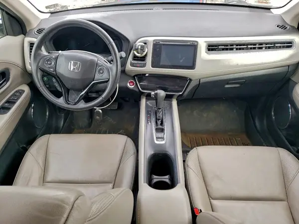 3CZRU6H70JM704997 2018 HONDA HR-V - Image 8