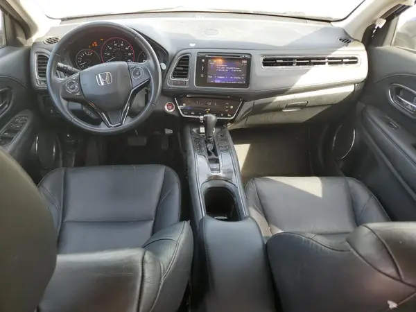 3CZRU6H70JM705809 2018 HONDA HR-V - Image 8
