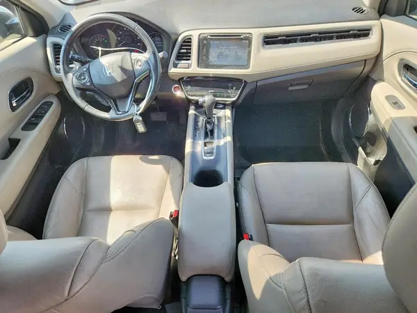3CZRU6H70JM707947 2018 HONDA HR-V - Image 8