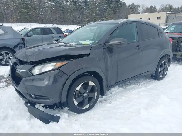 3CZRU6H70JM727843 2018 HONDA HR-V - Image 2