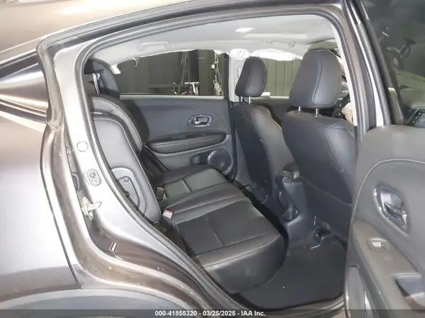 3CZRU6H70JM730208 2018 HONDA HR-V - Image 8