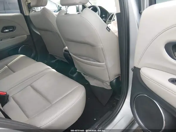 3CZRU6H70KM715001 2019 HONDA HR-V - Image 8