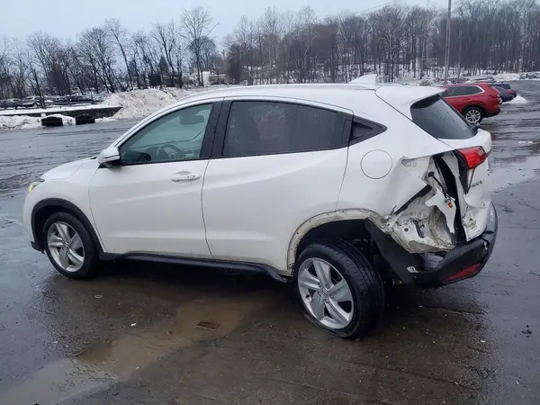 3CZRU6H70KM721929 2019 HONDA HR-V - Image 2