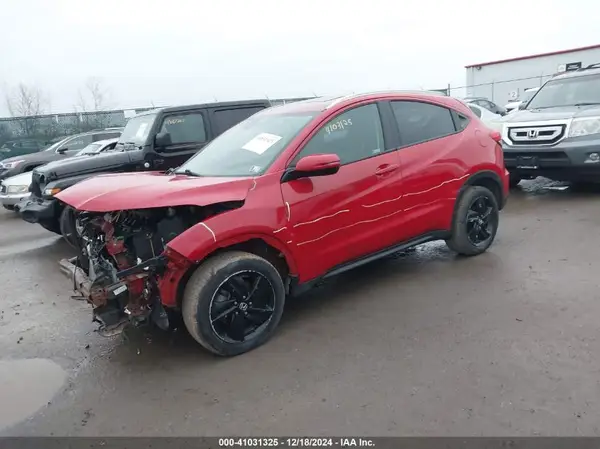 3CZRU6H70KM727634 2019 HONDA HR-V - Image 2