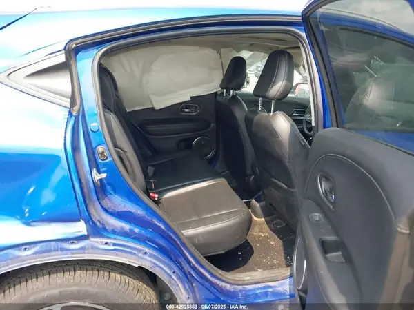 3CZRU6H70MM705913 2021 HONDA HR-V - Image 8
