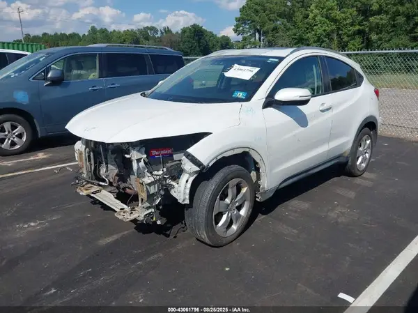 3CZRU6H71GM711465 2016 HONDA HR-V - Image 2