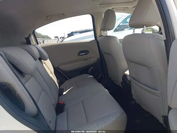 3CZRU6H71GM711465 2016 HONDA HR-V - Image 8