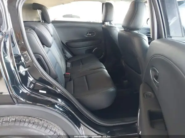 3CZRU6H71GM721896 2016 HONDA HR-V - Image 8