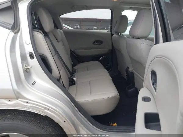 3CZRU6H71GM736432 2016 HONDA HR-V - Image 8