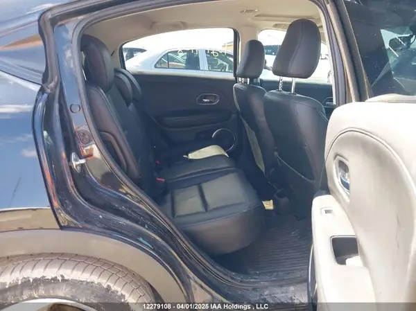 3CZRU6H71HM103480 2017 HONDA HR-V - Image 8