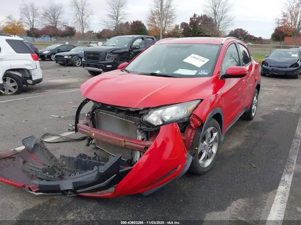 3CZRU6H71HM705568 2017 HONDA HR-V - Image 2