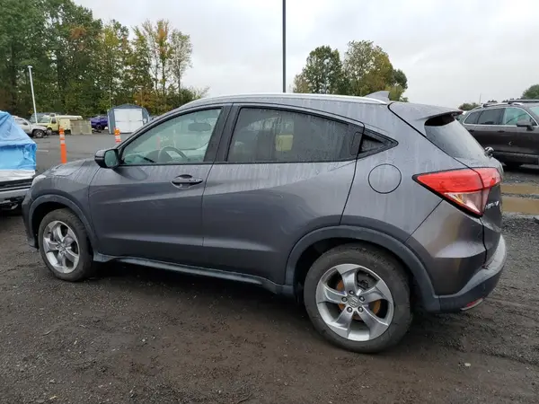 3CZRU6H71HM705814 2017 HONDA HR-V - Image 2