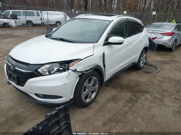 3CZRU6H71HM706722 2017 HONDA HR-V - Image 2