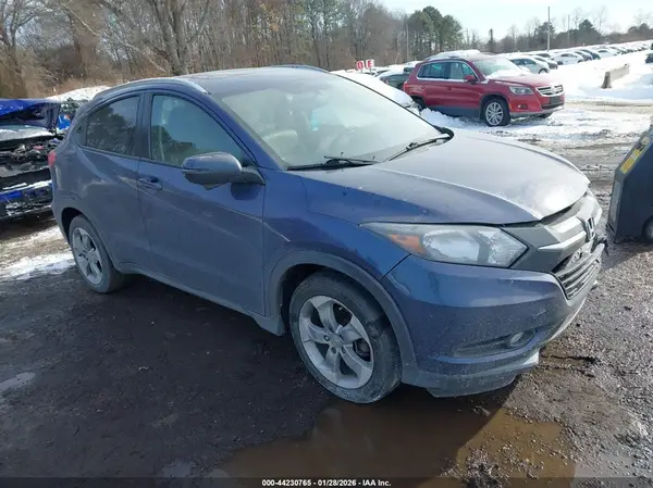 3CZRU6H71HM709099 2017 HONDA HR-V - Image 1