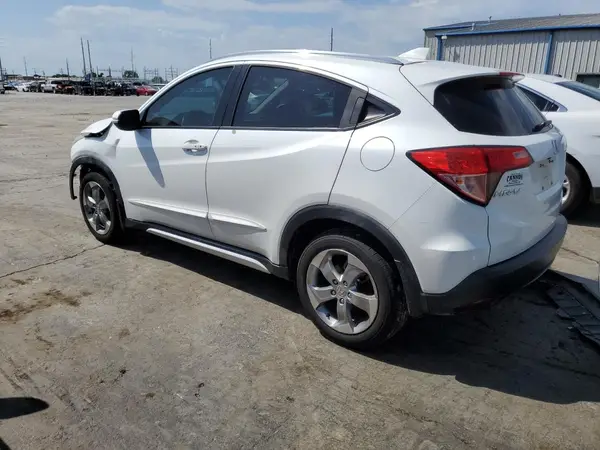 3CZRU6H71HM715162 2017 HONDA HR-V - Image 2