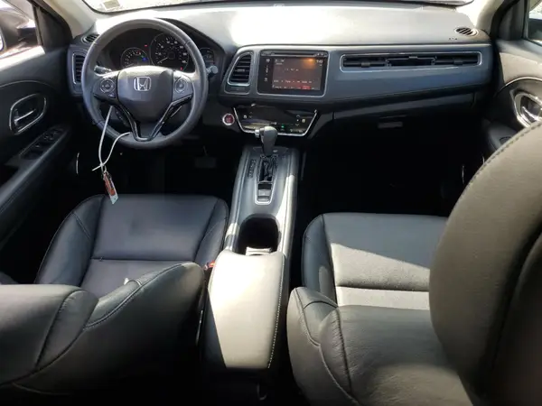 3CZRU6H71HM718238 2017 HONDA HR-V - Image 8