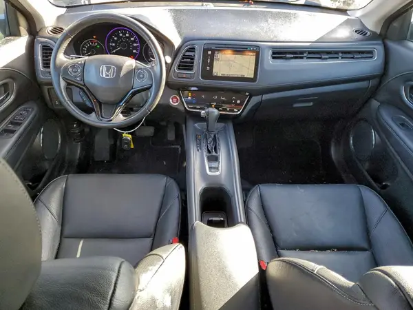 3CZRU6H71HM718692 2017 HONDA HR-V - Image 8