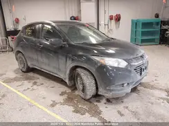 3CZRU6H71JM104621 2018 HONDA HR-V