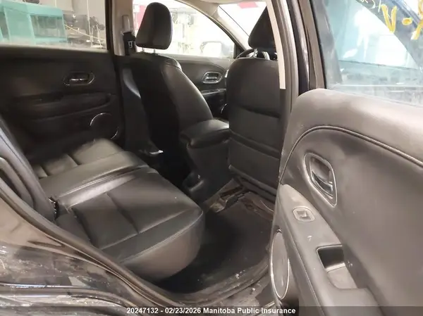 3CZRU6H71JM104621 2018 HONDA HR-V - Image 8
