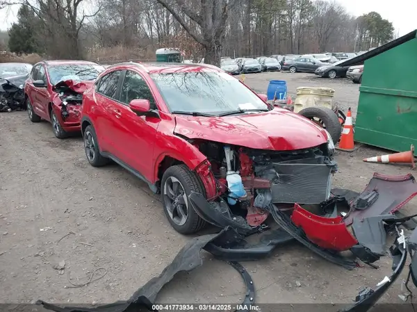 3CZRU6H71JM705754 2018 HONDA HR-V - Image 1