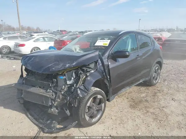 3CZRU6H71JM707889 2018 HONDA HR-V - Image 2