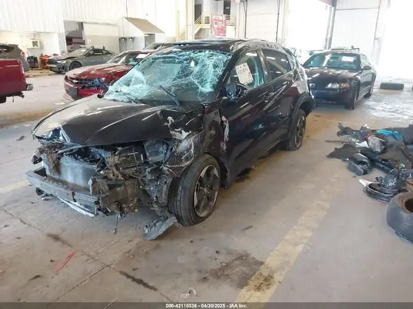 3CZRU6H71JM716138 2018 HONDA HR-V - Image 2