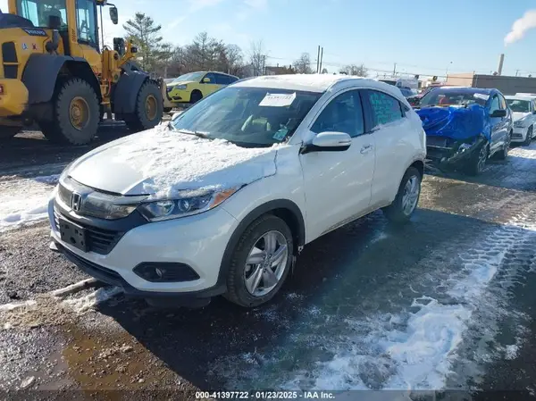3CZRU6H71KM721096 2019 HONDA HR-V - Image 2