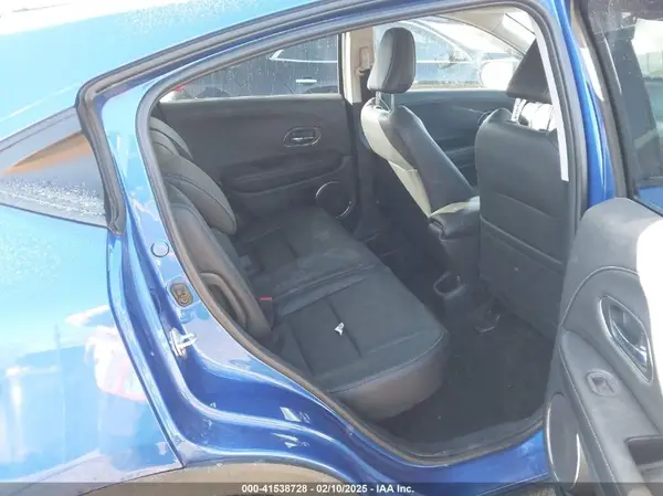 3CZRU6H71MM739908 2021 HONDA HR-V - Image 8