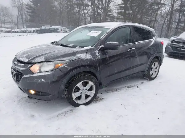 3CZRU6H72GM709854 2016 HONDA HR-V - Image 2