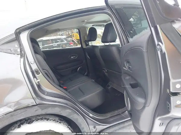 3CZRU6H72GM734141 2016 HONDA HR-V - Image 8