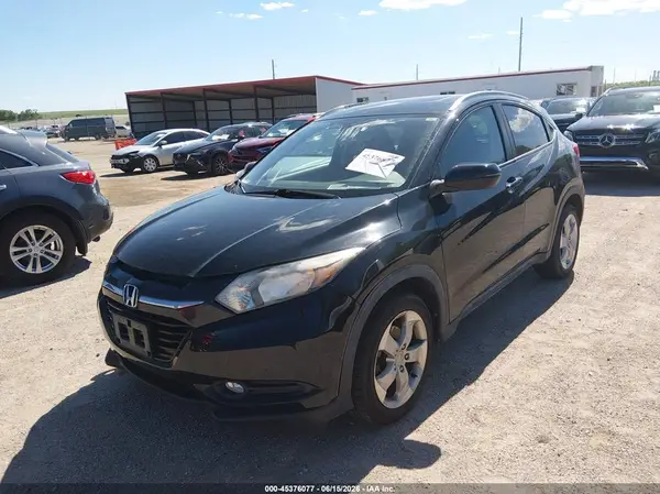 3CZRU6H72GM735130 2016 HONDA HR-V - Image 2