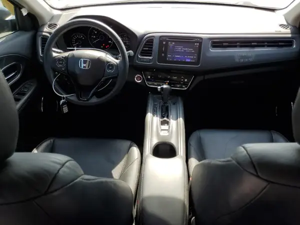 3CZRU6H72HM710259 2017 HONDA HR-V - Image 8