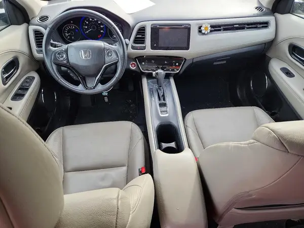 3CZRU6H72HM713842 2017 HONDA HR-V - Image 8