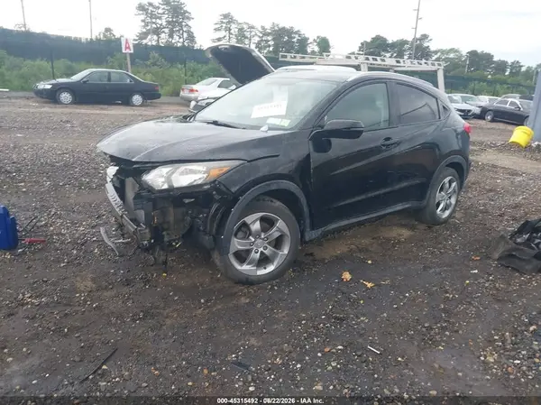 3CZRU6H72HM713954 2017 HONDA HR-V - Image 2