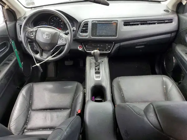3CZRU6H72HM726588 2017 HONDA HR-V - Image 8