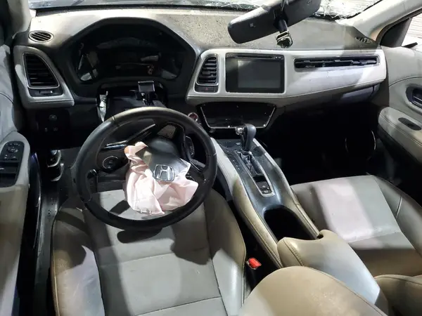3CZRU6H72HM732164 2017 HONDA HR-V - Image 8