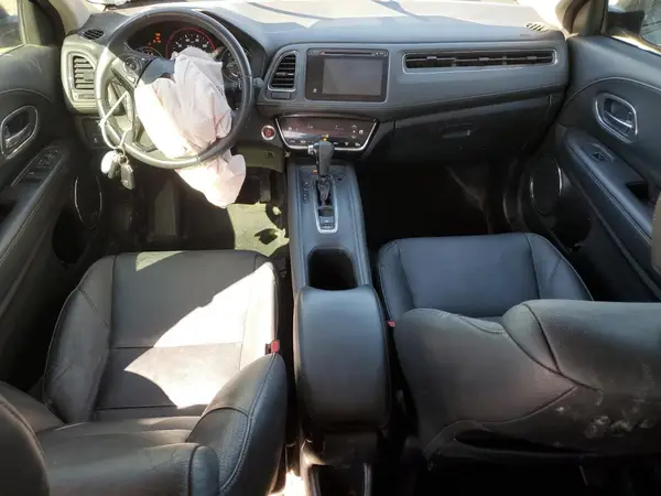 3CZRU6H72JM700045 2018 HONDA HR-V - Image 8
