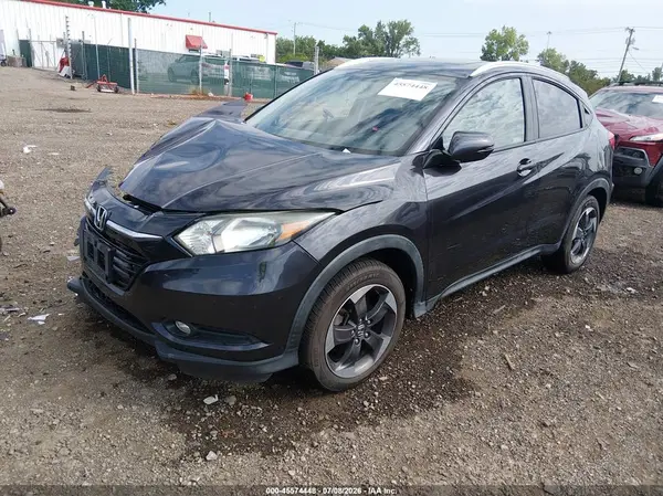 3CZRU6H72JM713085 2018 HONDA HR-V - Image 2