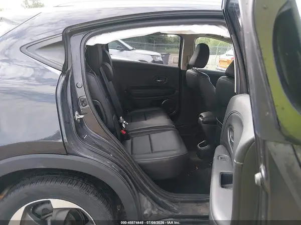 3CZRU6H72JM713085 2018 HONDA HR-V - Image 8