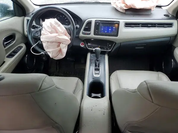 3CZRU6H72JM722286 2018 HONDA HR-V - Image 8