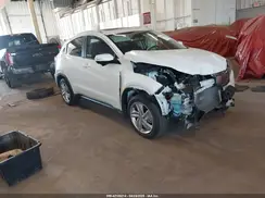 3CZRU6H72KM716358 2019 HONDA HR-V