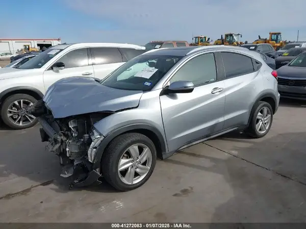 3CZRU6H72KM720121 2019 HONDA HR-V - Image 2