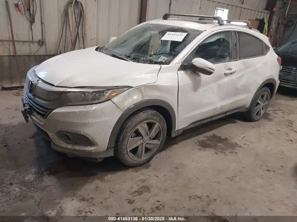 3CZRU6H72MM744244 2021 HONDA HR-V - Image 2