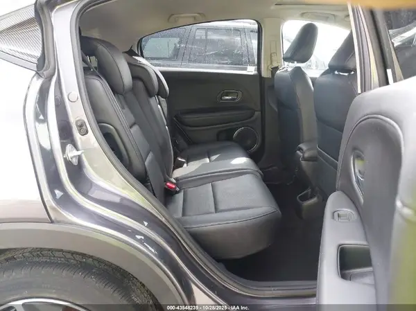 3CZRU6H72NM701413 2022 HONDA HR-V - Image 8