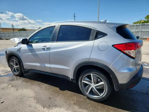 3CZRU6H72NM738459 2022 HONDA HR-V - Image 2